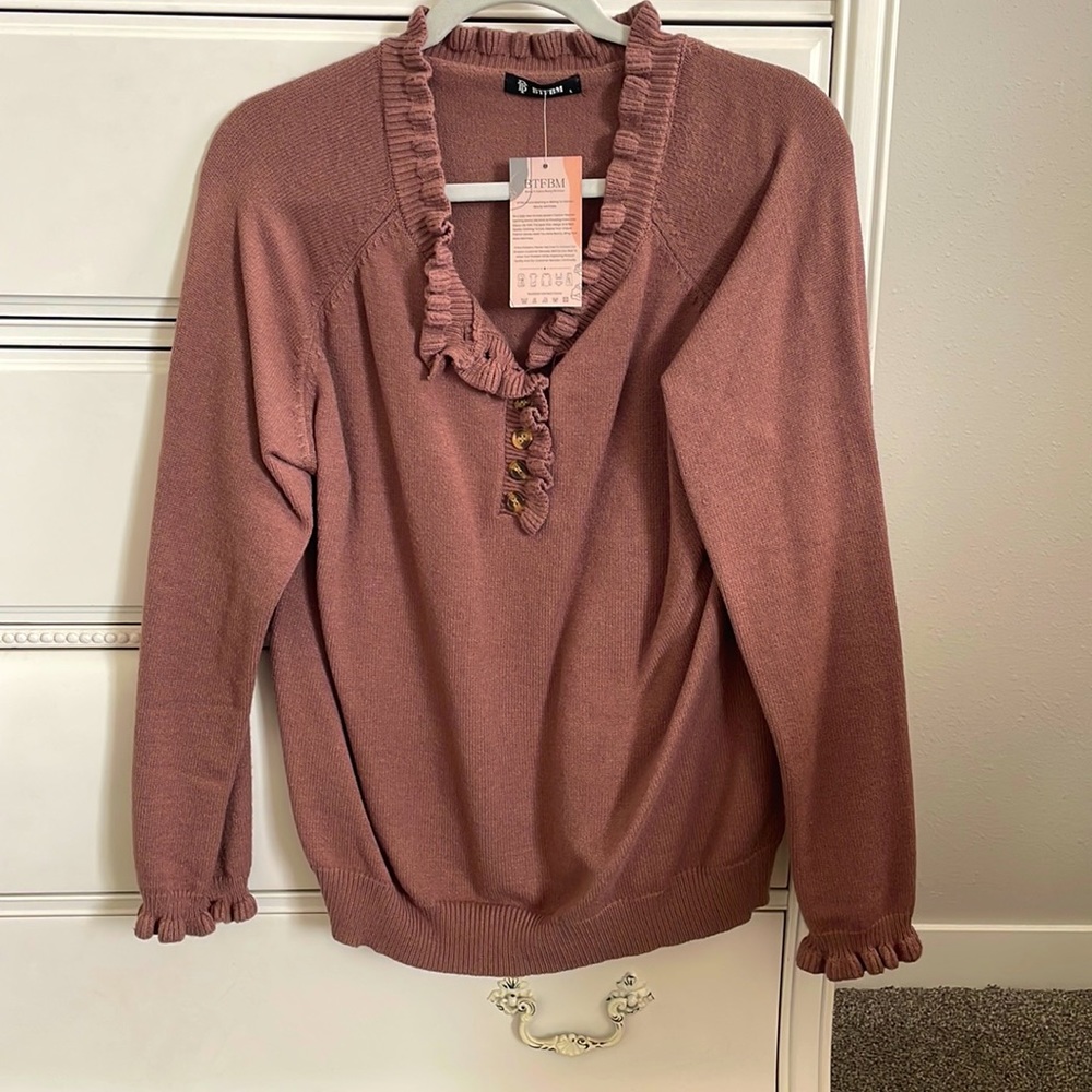 Sweater - Picture 1 of 1